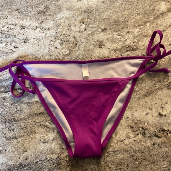 SMALL BATHING SUIT LOT - Picture 8 of 10